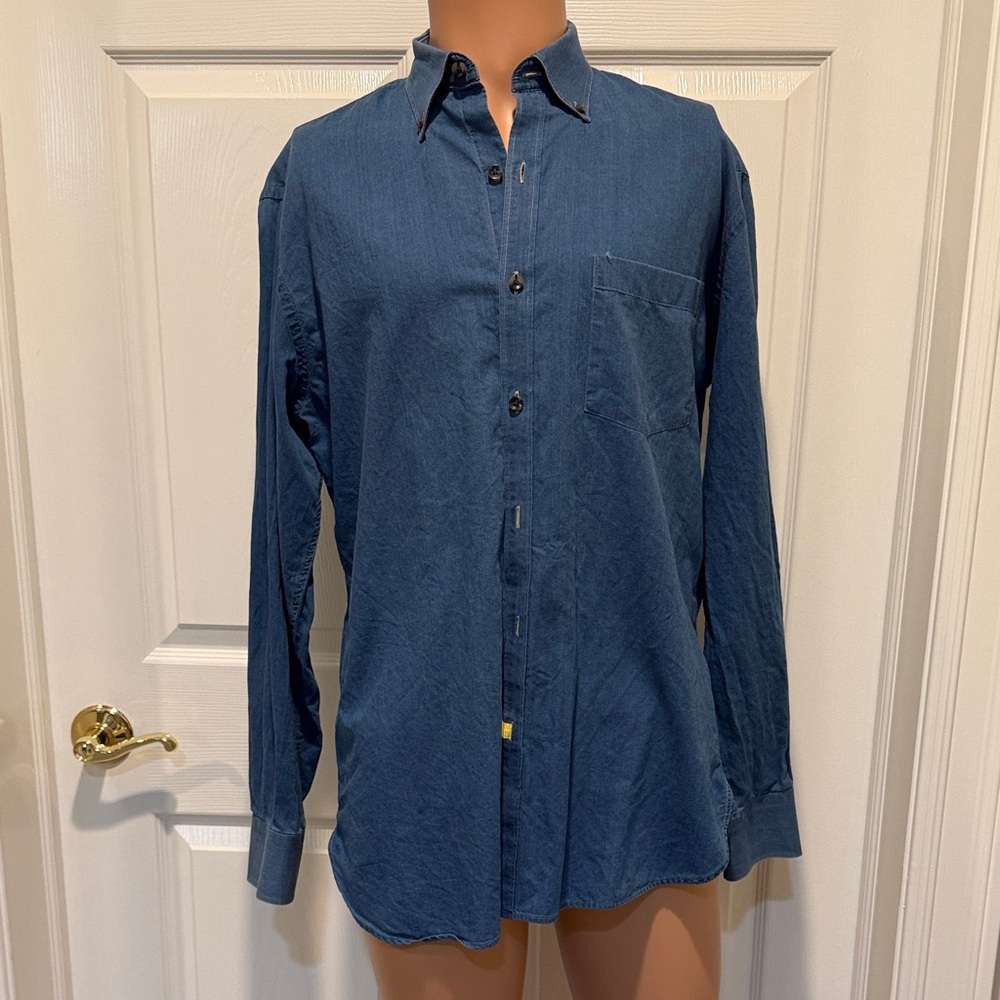 LIKE NEW! PETER MILLAR BLUE BUTTON DOWN